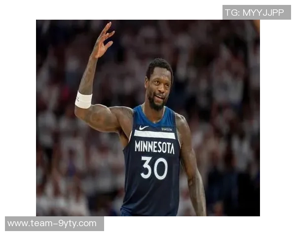 兰德尔全能表现助球队大胜19分10板12助攻正负值高达43