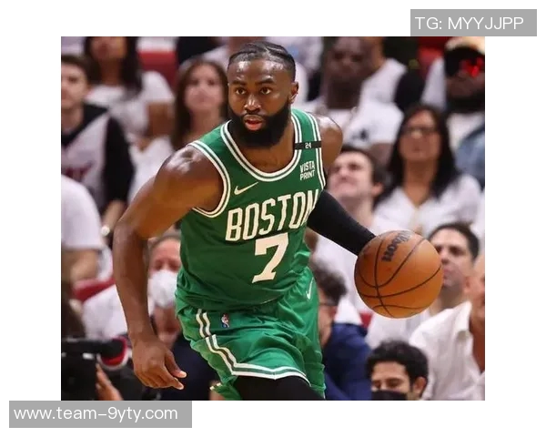 杰伦布朗全力以赴追求卓越潜力展现顺其自然迎接未来挑战